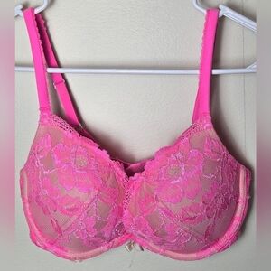 Victoria's Secret‎ Body By Victoria Hot Pink Lace Push Up Bra, Size 34D